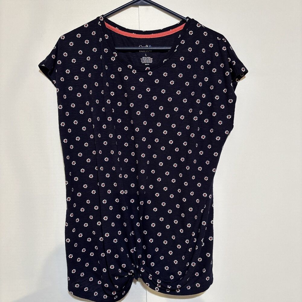 Women Croft & Barrow Floral Blue Shirt Knotted in Front Crew Preown Chest 44"